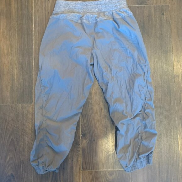 Ivivva by Lululemon Danse Studio Crops Youth Size 14 - Picture 2 of 5
